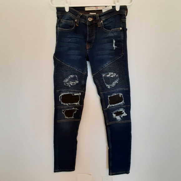 OTANTIK HARD TO FIND RARE RIDING STYLE - Picture 3 of 13